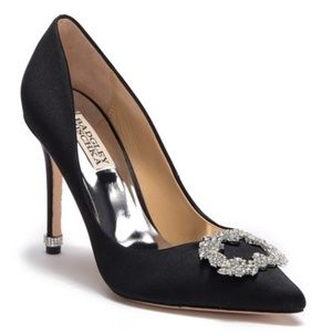 Badgley Mischka – Nichole Satin Pump BLACK SZ 7